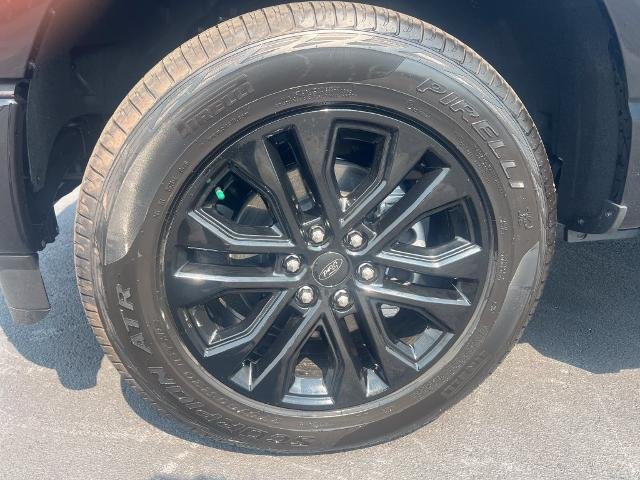 New 2026 Agate Black Metallic Ford XLT image 39