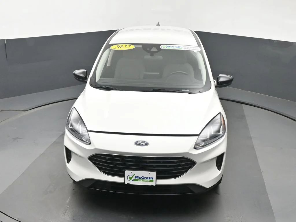 Certified Used 2022 White Ford SE image 27