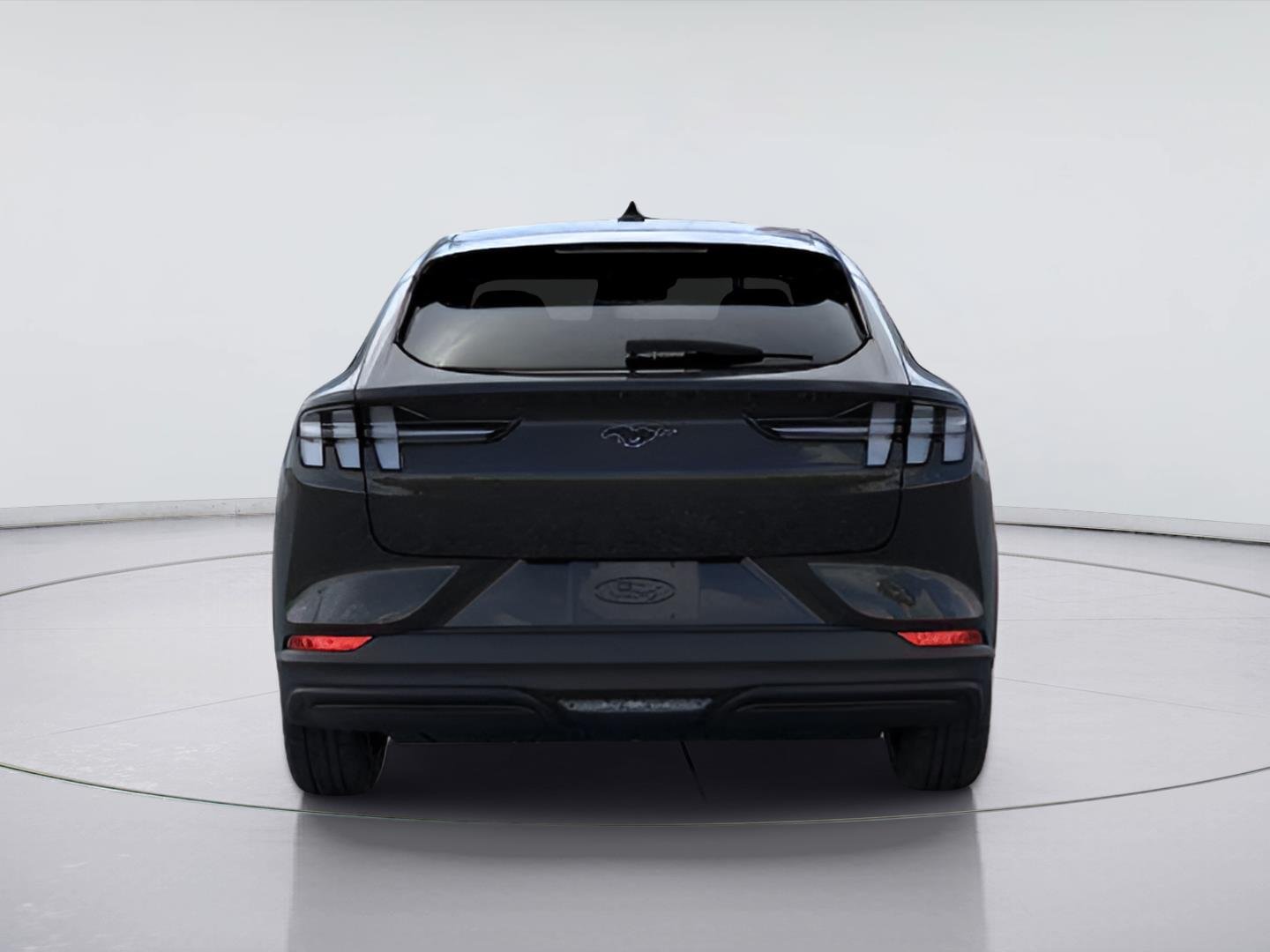 New 2026 Shadow Black Ford Select image 5