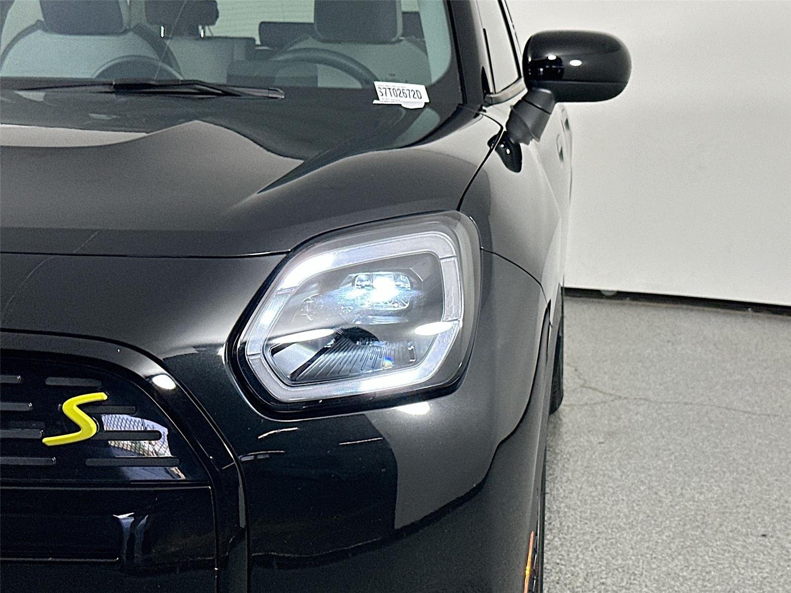 2025 MINI Countryman SE - Photo 7
