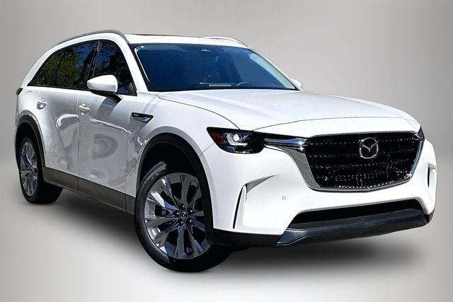 2026 Mazda CX-90 PHEV Preferred Package's photo