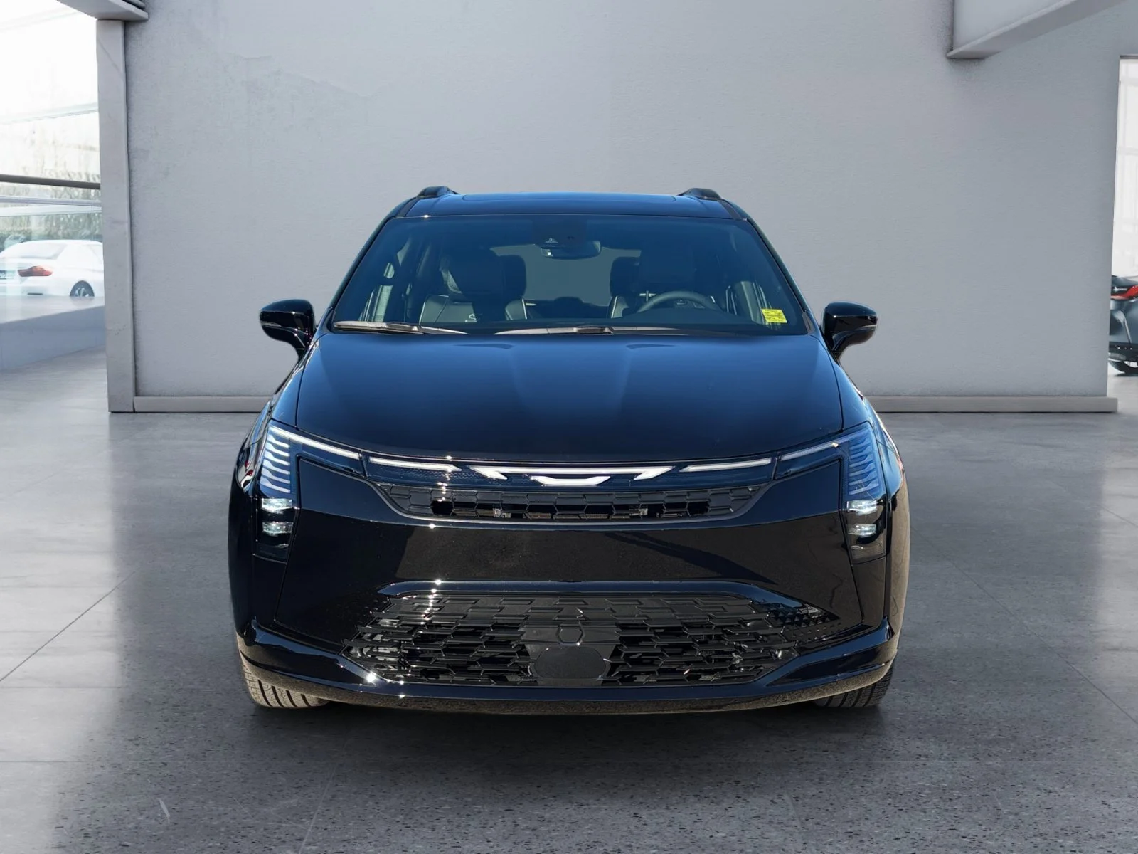 New 2027 Diamond Black Crystal Pearl Chrysler Limited image 8