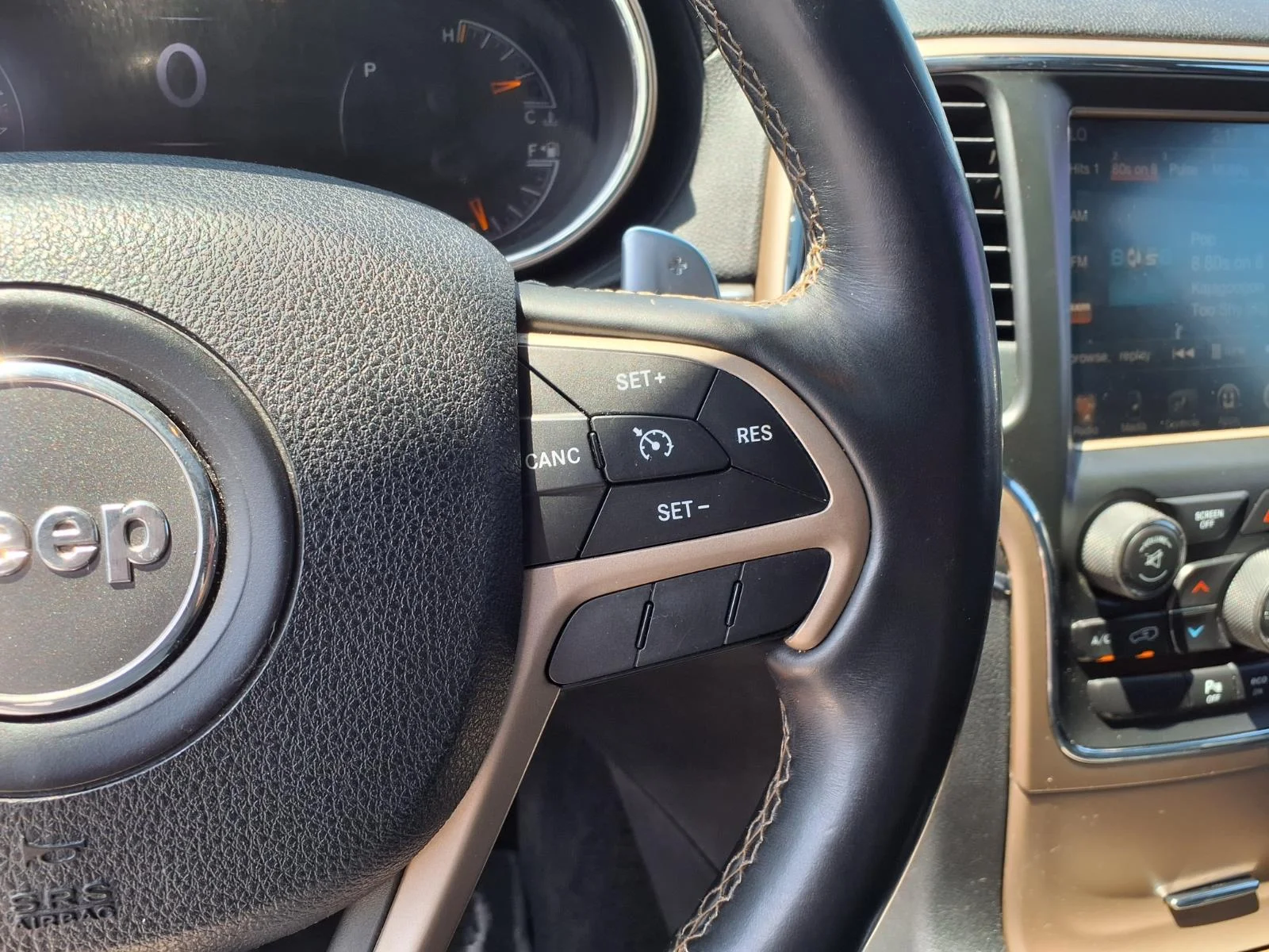 Used 2015 Gray Jeep Overland image 16