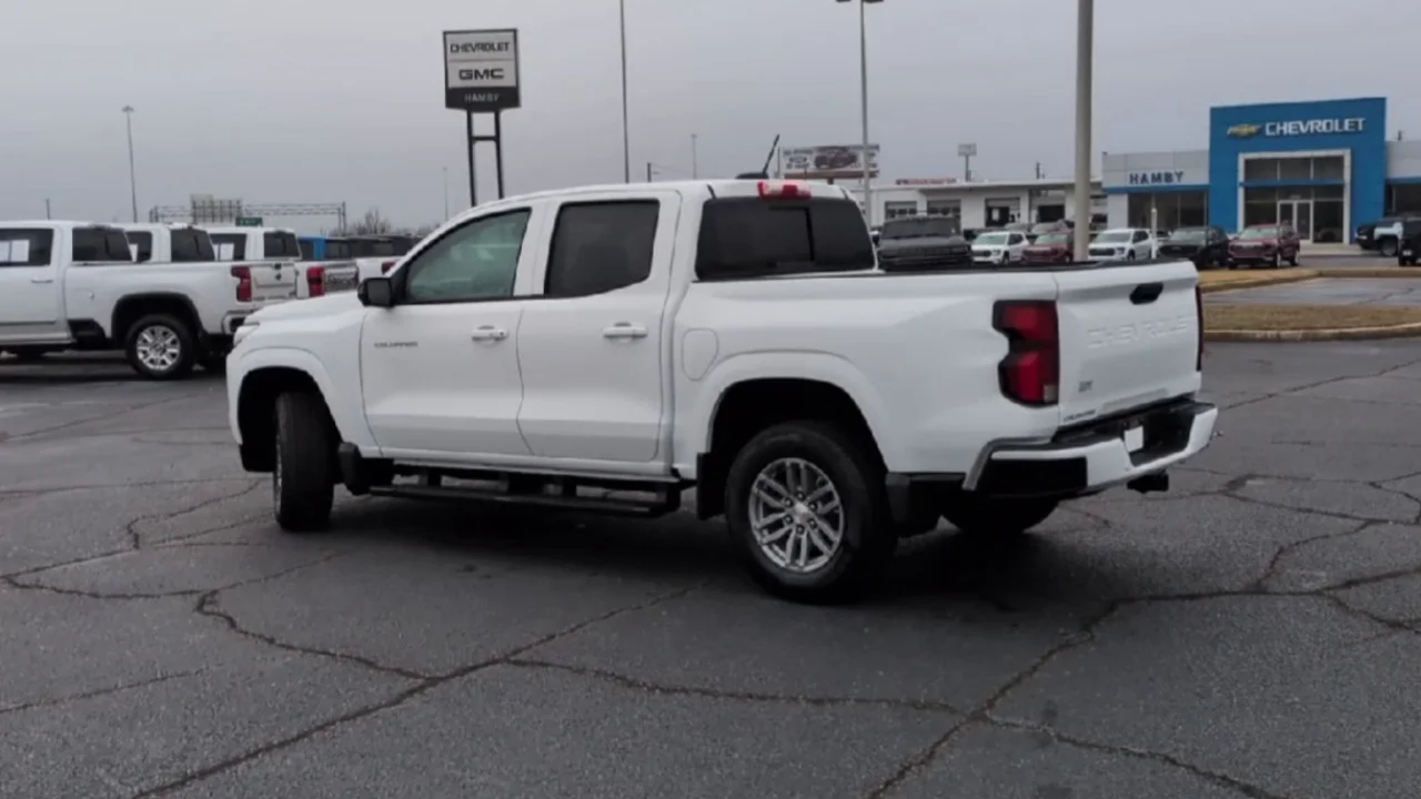 2026 Chevrolet Colorado LT - Photo 6