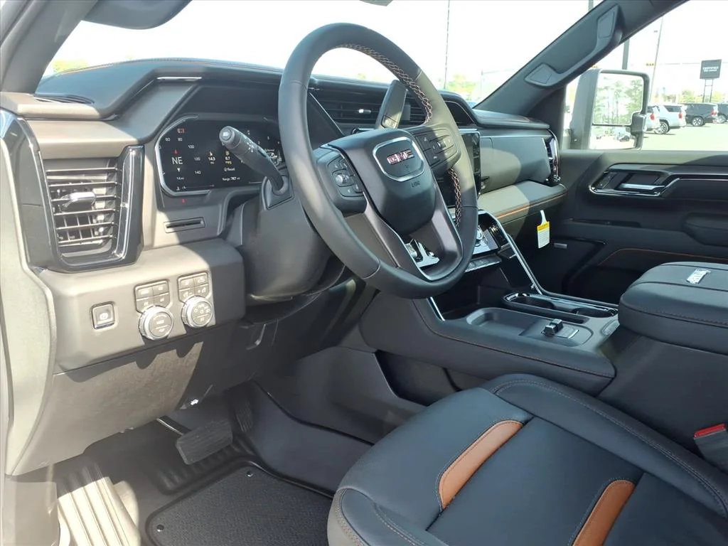 2026 GMC Sierra 2500HD AT4 - Photo 13