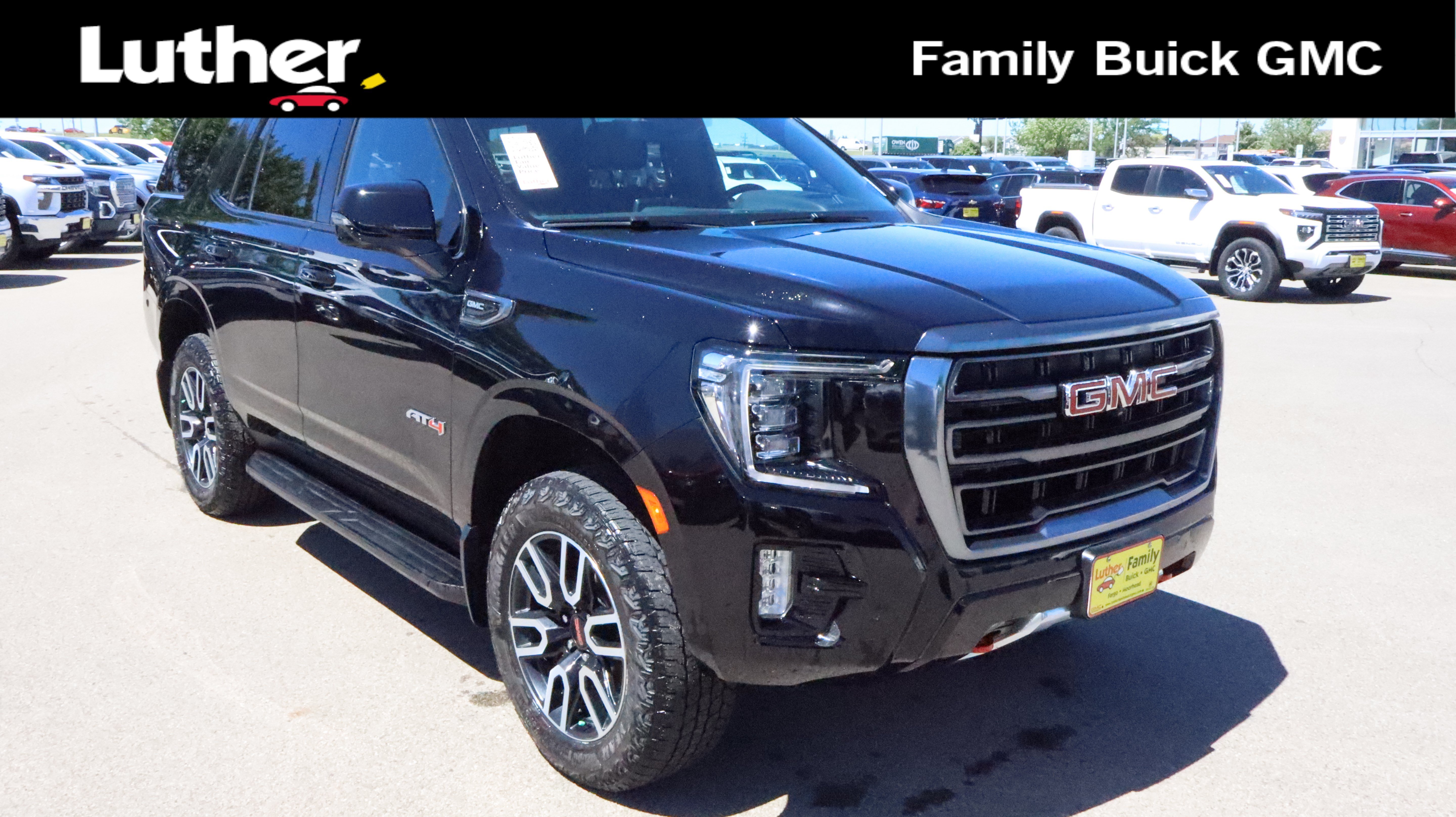 2024 GMC Yukon 4WD AT4's photo