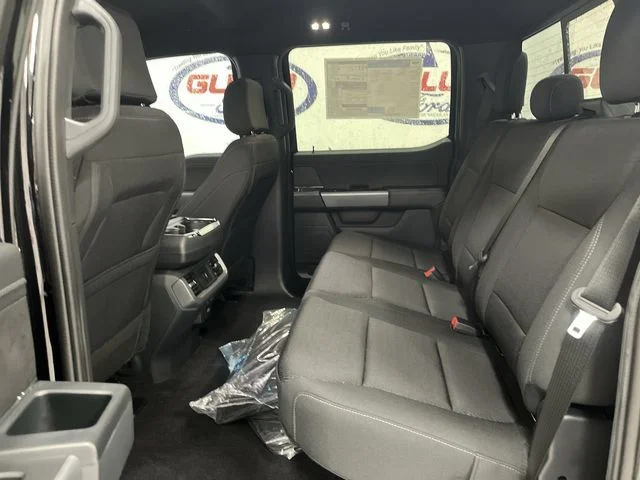 New 2026 Agate Black Metallic Ford XLT image 13