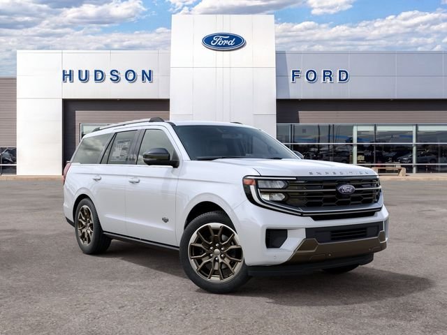 New 2027 Star White Metallic Tri-Coat Ford King Ranch® image 4