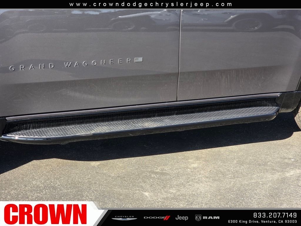 New 2026 Baltic-Gray Metallic Clear-Coat Exterior Paint Jeep  image 10