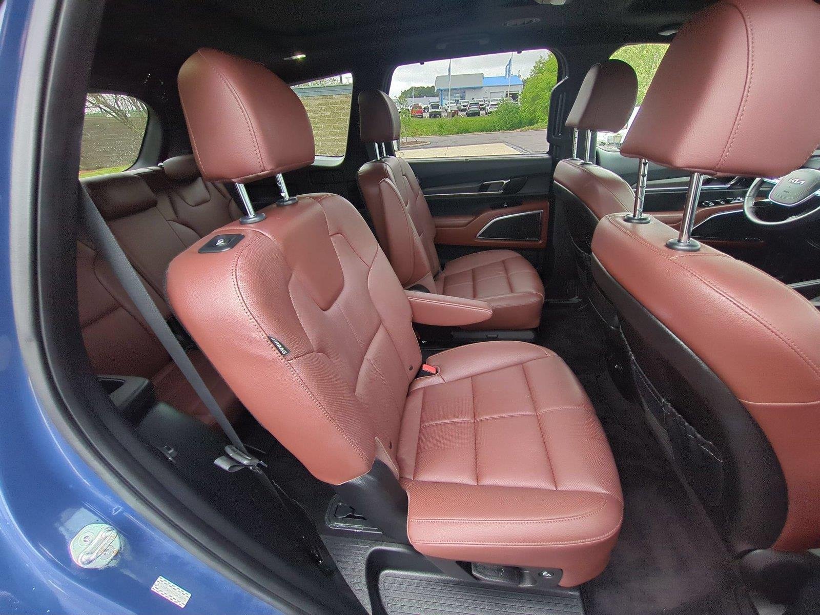 Used 2024 Midnight Lake Blue Kia SX image 37