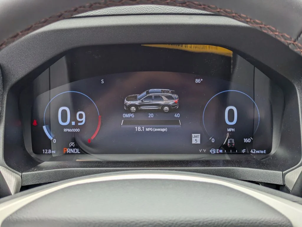 New 2026 Carbonized Gray Metallic Ford Active image 30