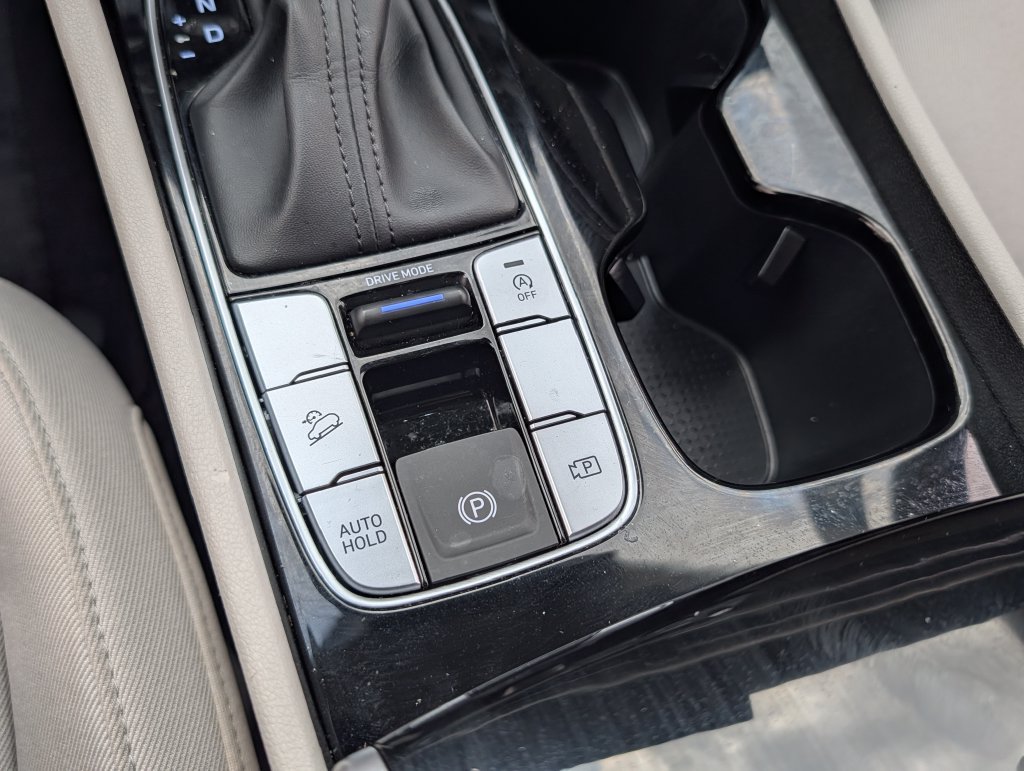 2025 Hyundai Tucson SE - Photo 27
