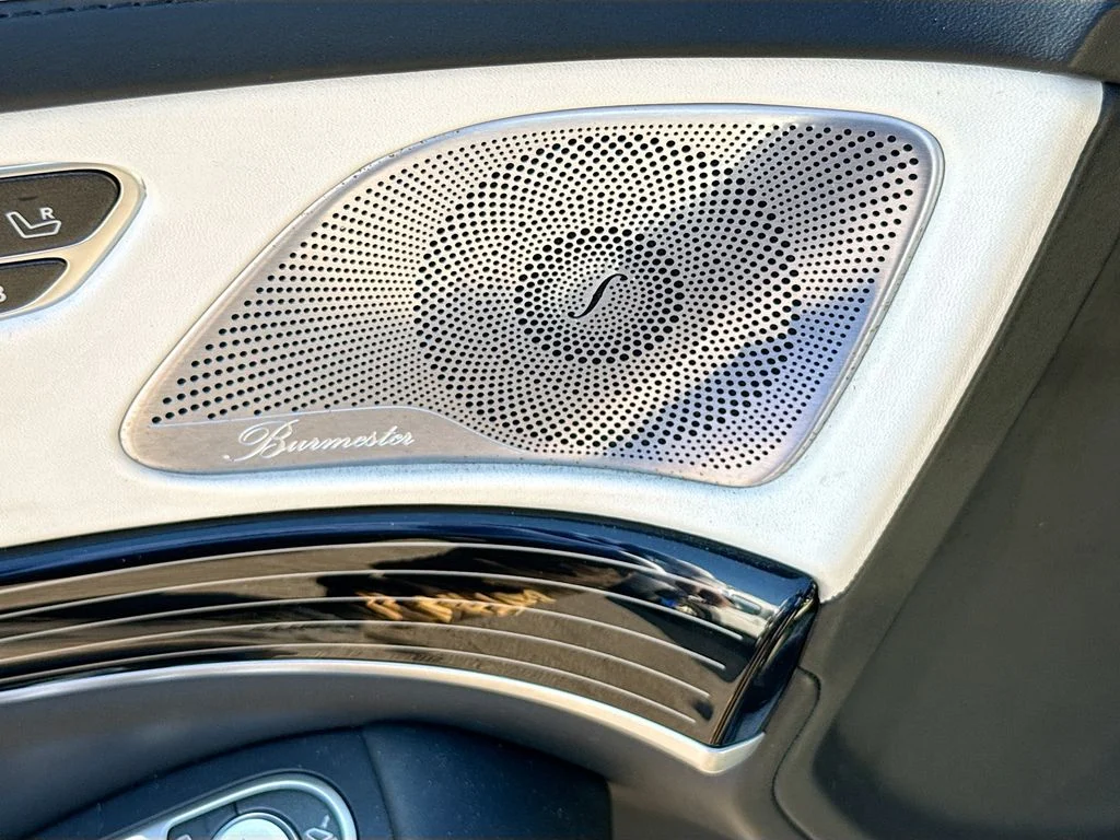 Used 2019 Black Mercedes-Benz S 560 image 20