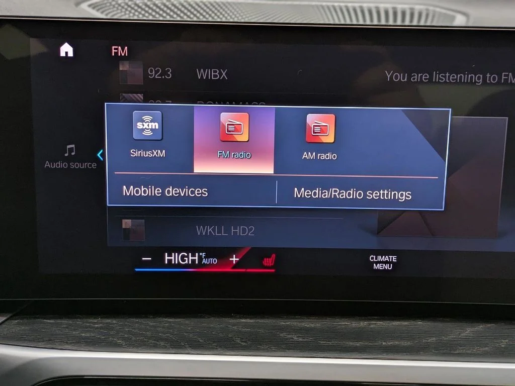 2023 BMW 3 Series 330i - Photo 31