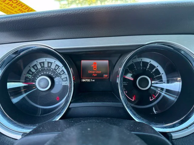 Used 2013 Grabber Blue Ford V6 Premium image 15