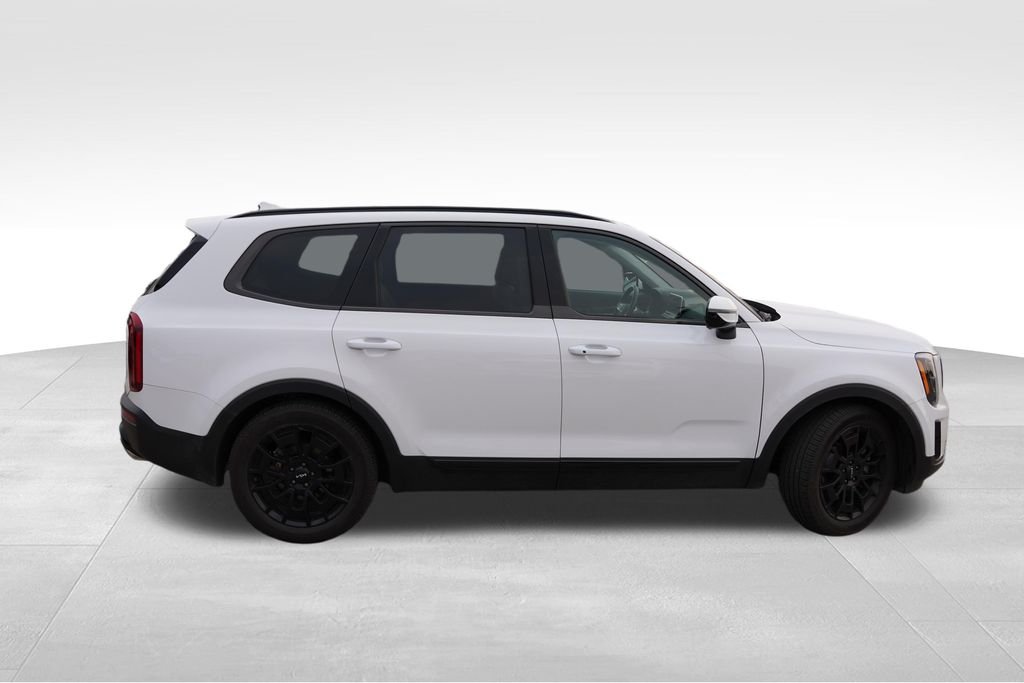 Used 2022 Glacial White Pearl Kia SX image 2