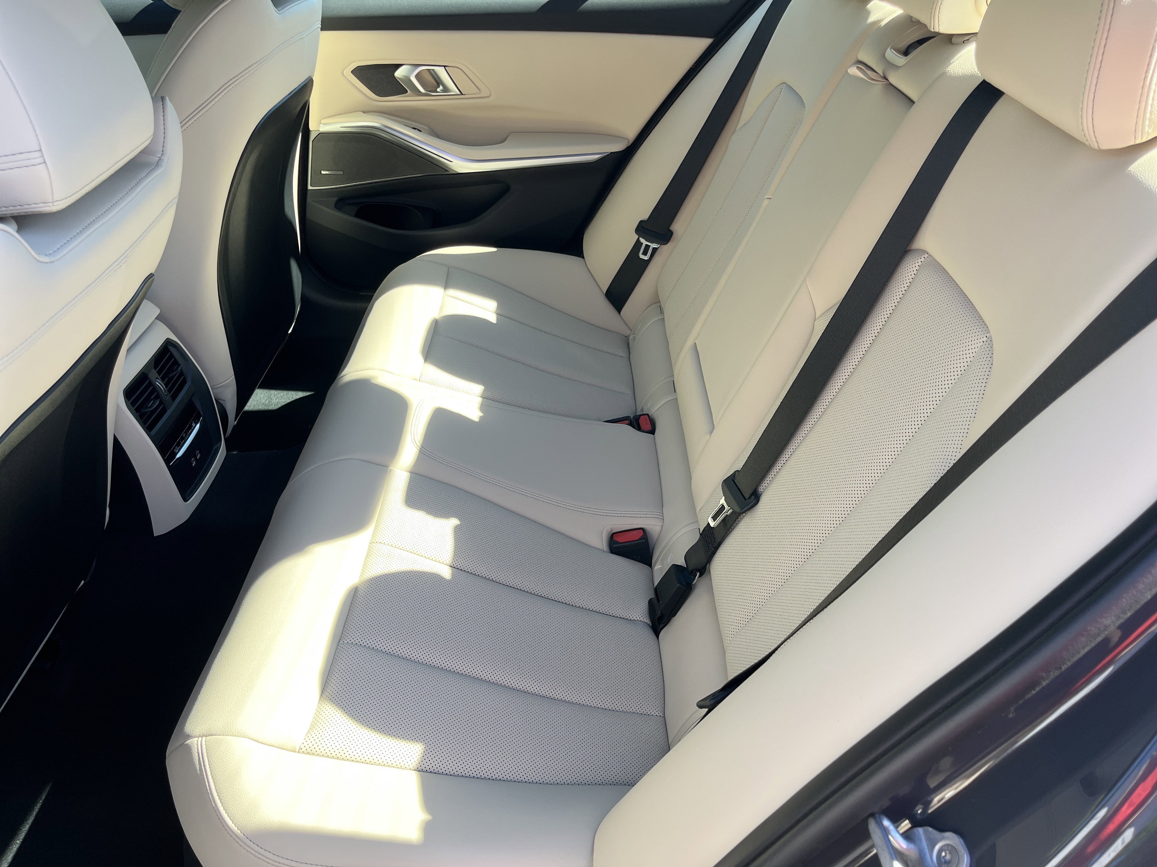 New 2026 Dravit Grey Metallic BMW 330i NA image 20
