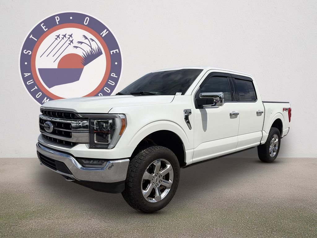 Used 2021 White Ford Lariat image 2