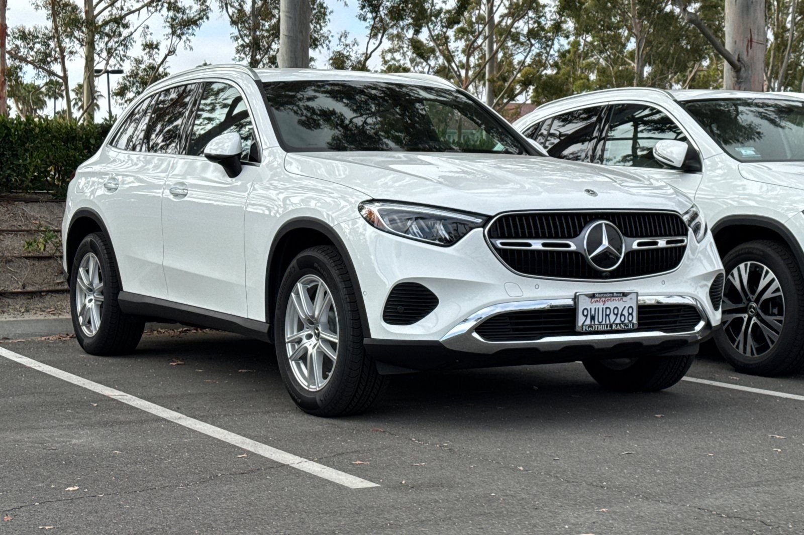 Used 2026 White Mercedes-Benz GLC 300 image 3