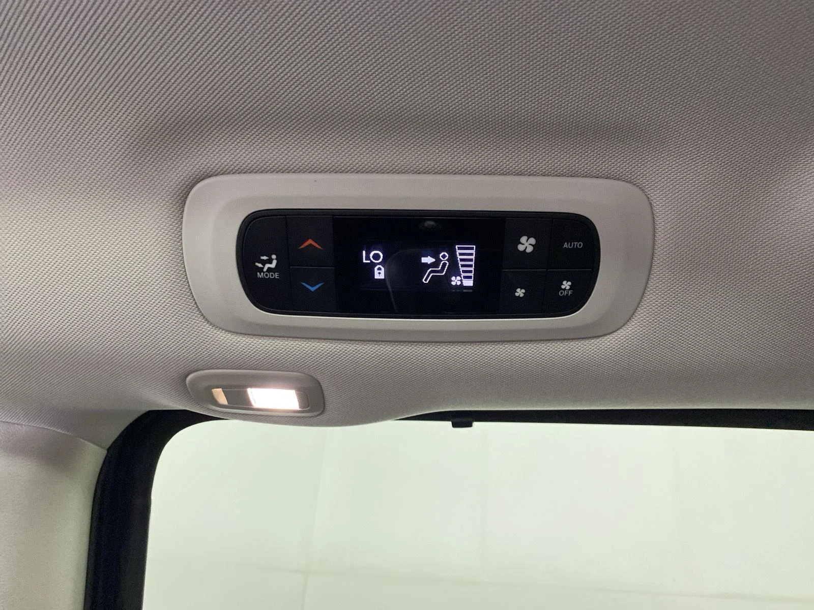 Used 2022 Fathom Blue Pearlcoat Chrysler Limited image 33