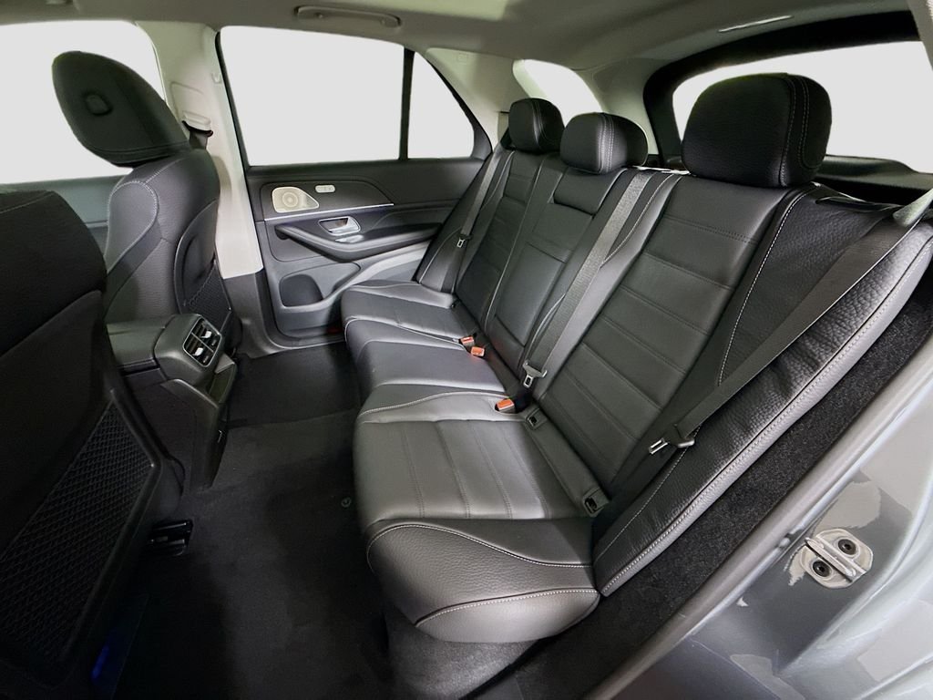 New 2026 Selenite Grey Metallic Mercedes-Benz GLE 450 image 26