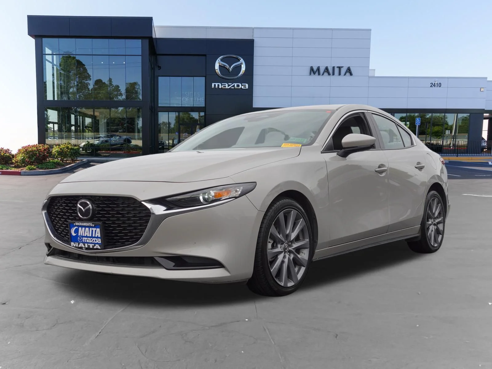 Certified Used 2025 Platinum Quartz Metallic Mazda 2.5 S Preferred Package image 9