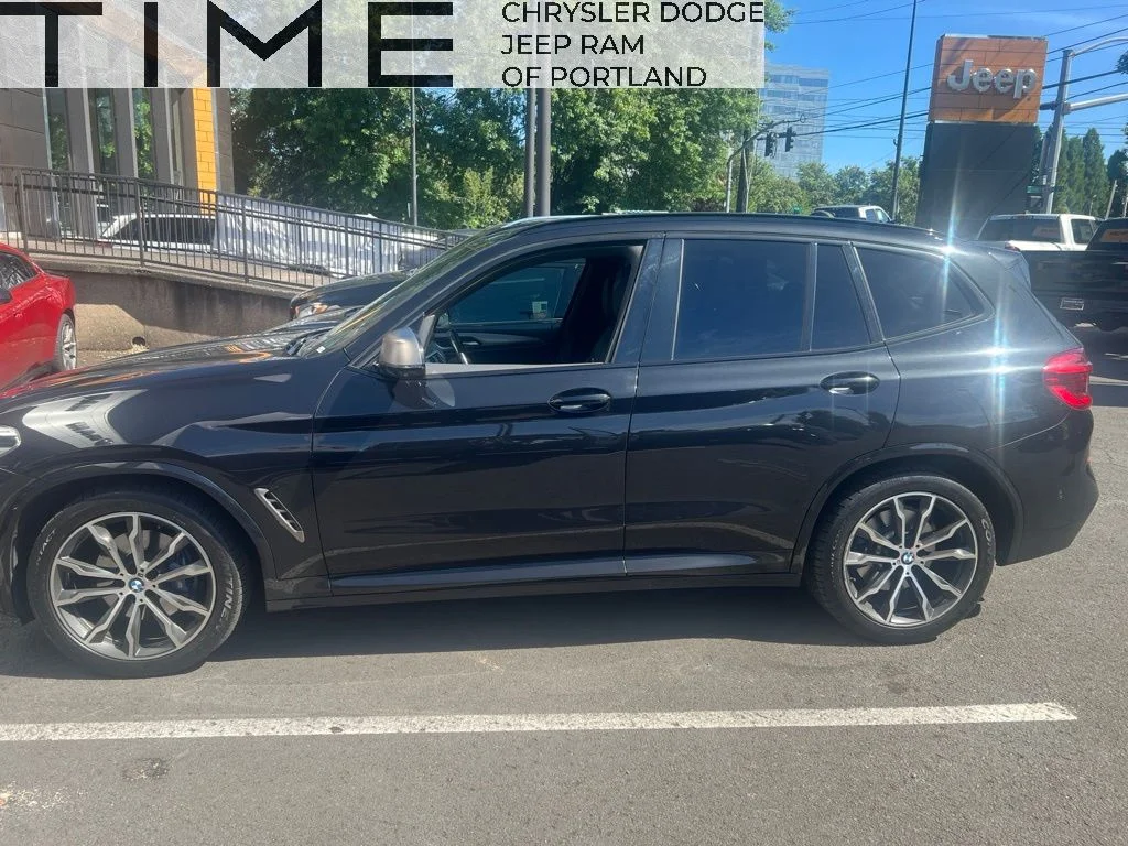 Used 2018 Black BMW M40i image 1