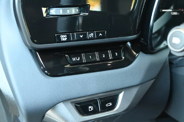 Used 2026 Green Lexus 350 Luxury image 20