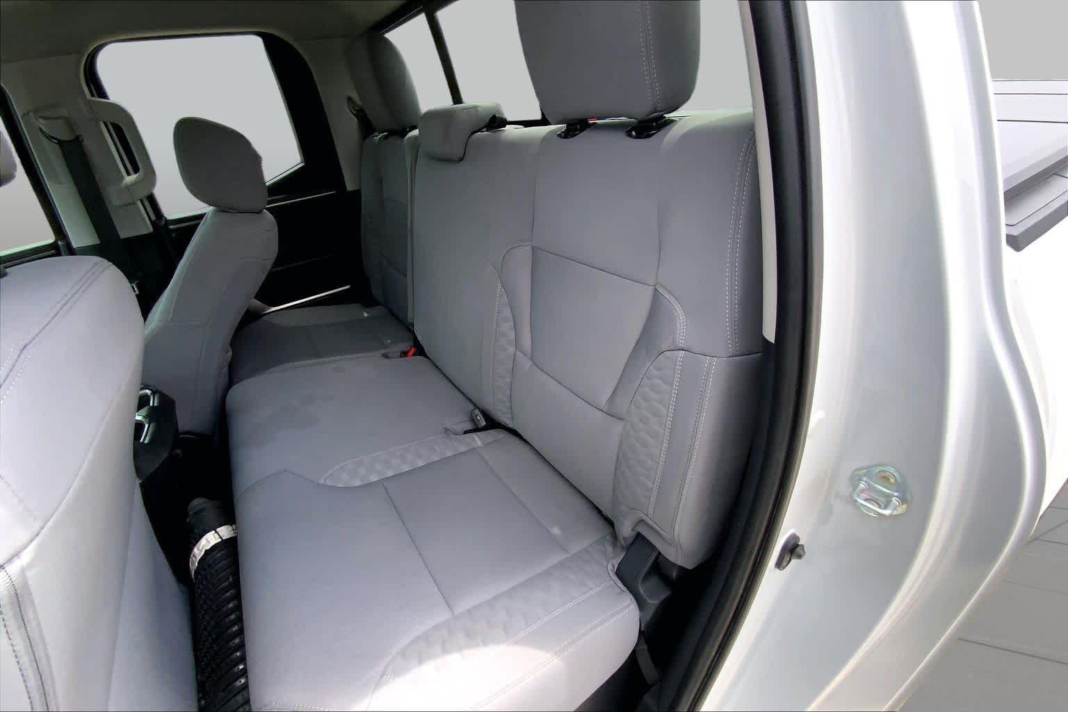 Used 2023 Ice Cap Toyota SR5 image 20