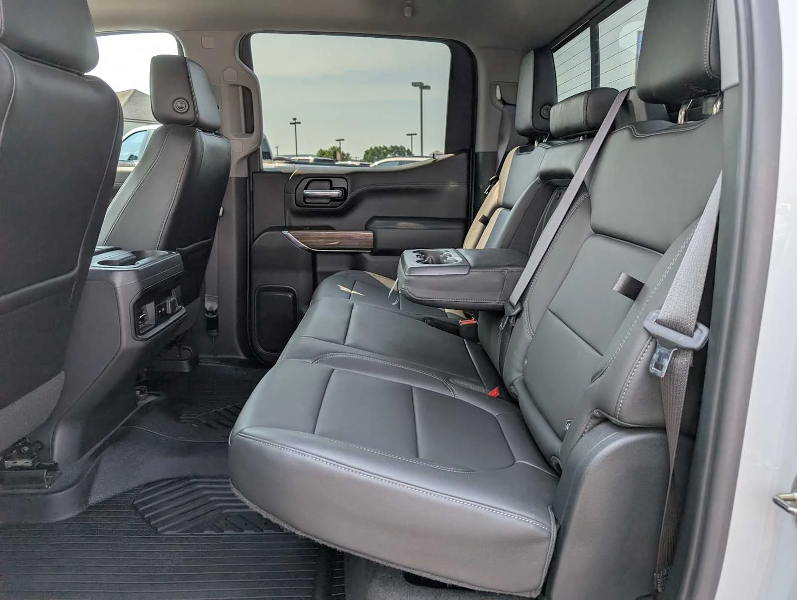 Used 2020 Summit White Chevrolet LT Trail Boss image 23