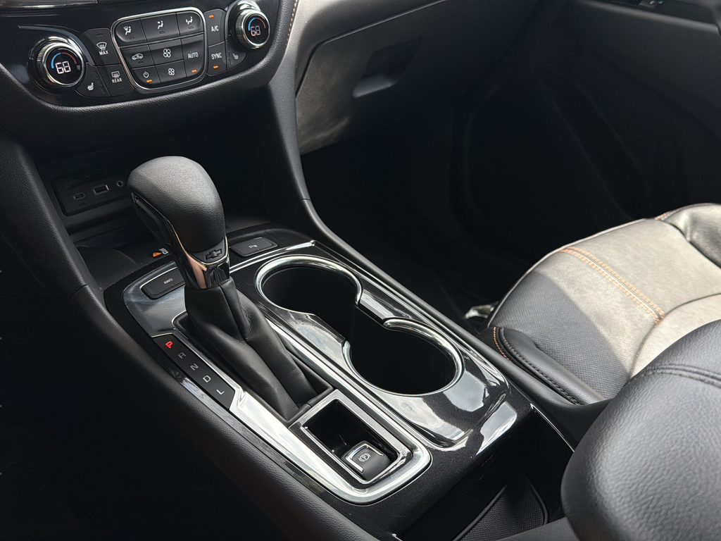 Used 2022 Blue Glow Metallic Chevrolet Premier image 15