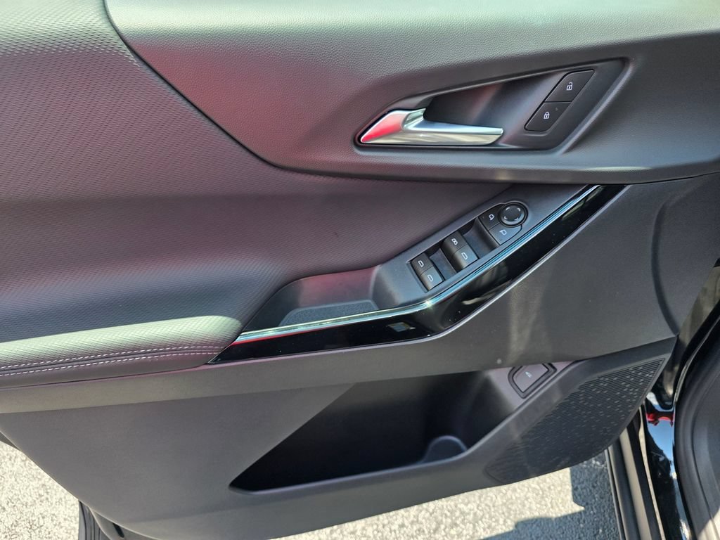 New 2026 Mosaic Black Metallic Chevrolet LT image 10