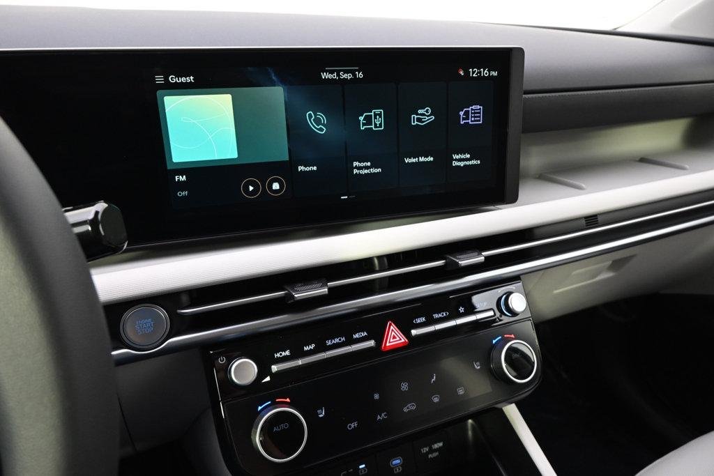 New 2026 White Pearl Hyundai SEL Plus AWD image 26