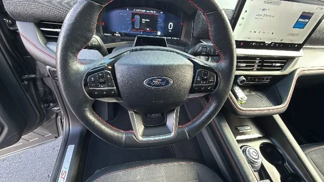 2025 Ford Explorer ST-LINE - Photo 18