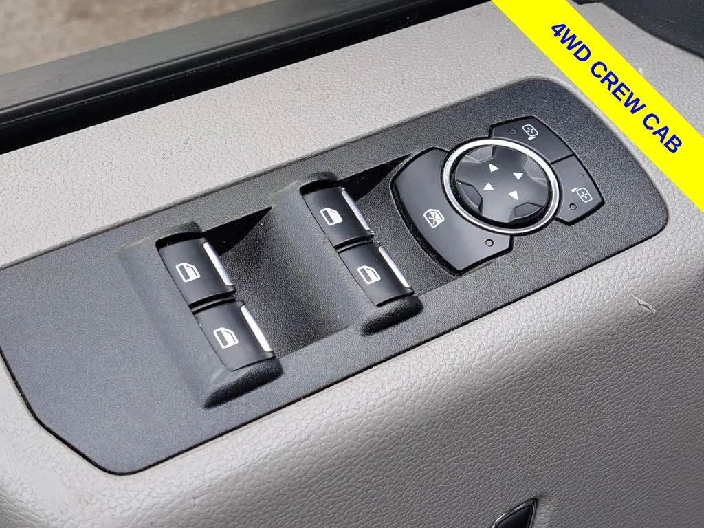 Used 2019 Silver Ford XLT image 15