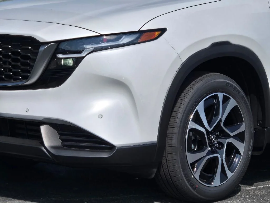 New 2026 White Mazda 2.5 S Preferred image 2