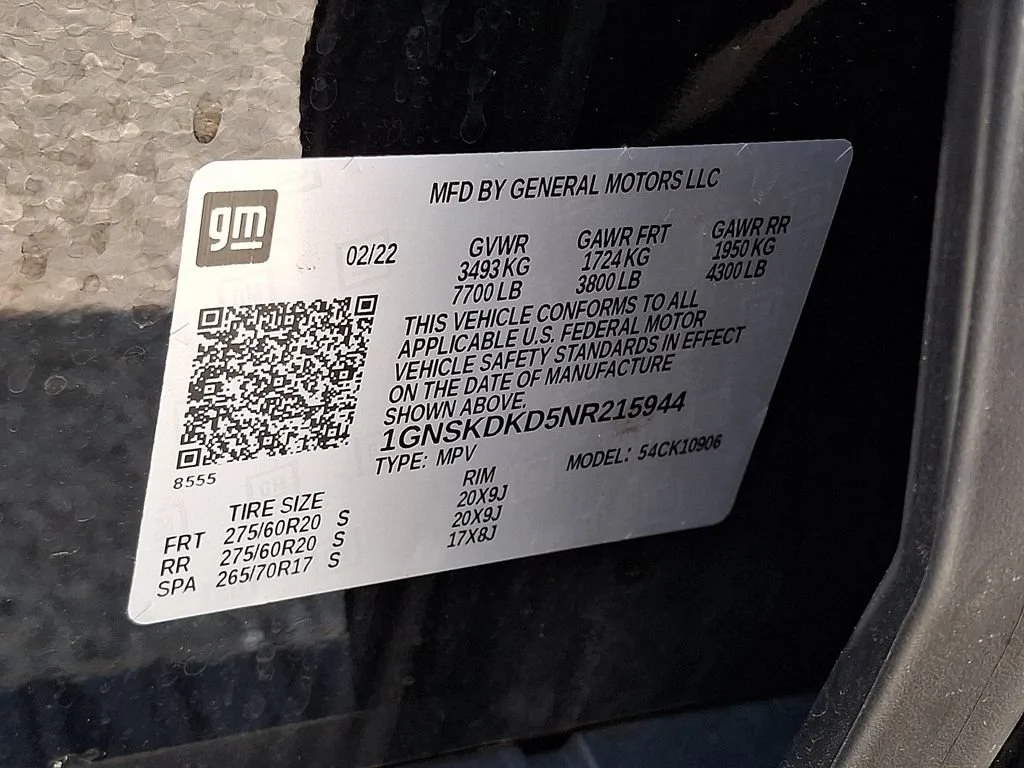 Used 2022 Black Chevrolet Z71 image 28