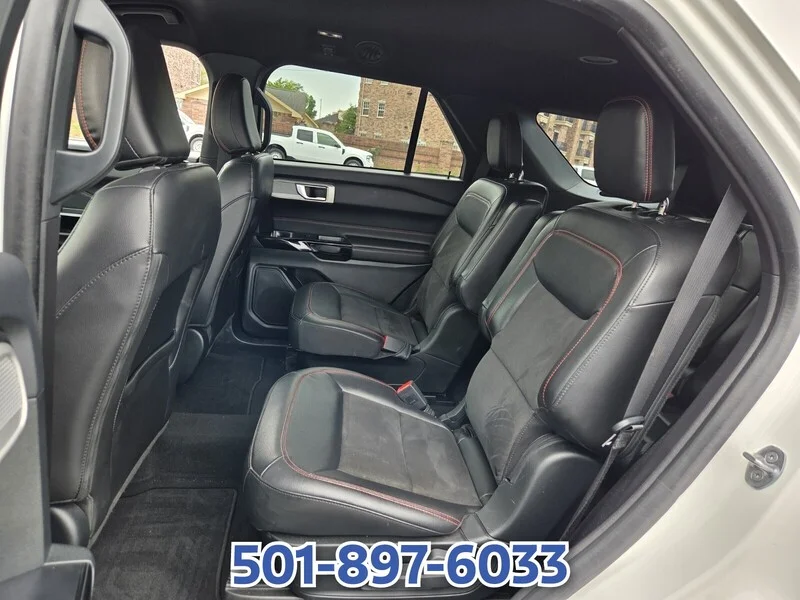 Used 2023 WHITE FORD ST-LINE RWD image 10