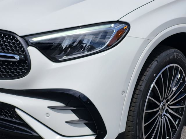 New 2026 Polar White Mercedes-Benz GLC 300 Coupe image 7