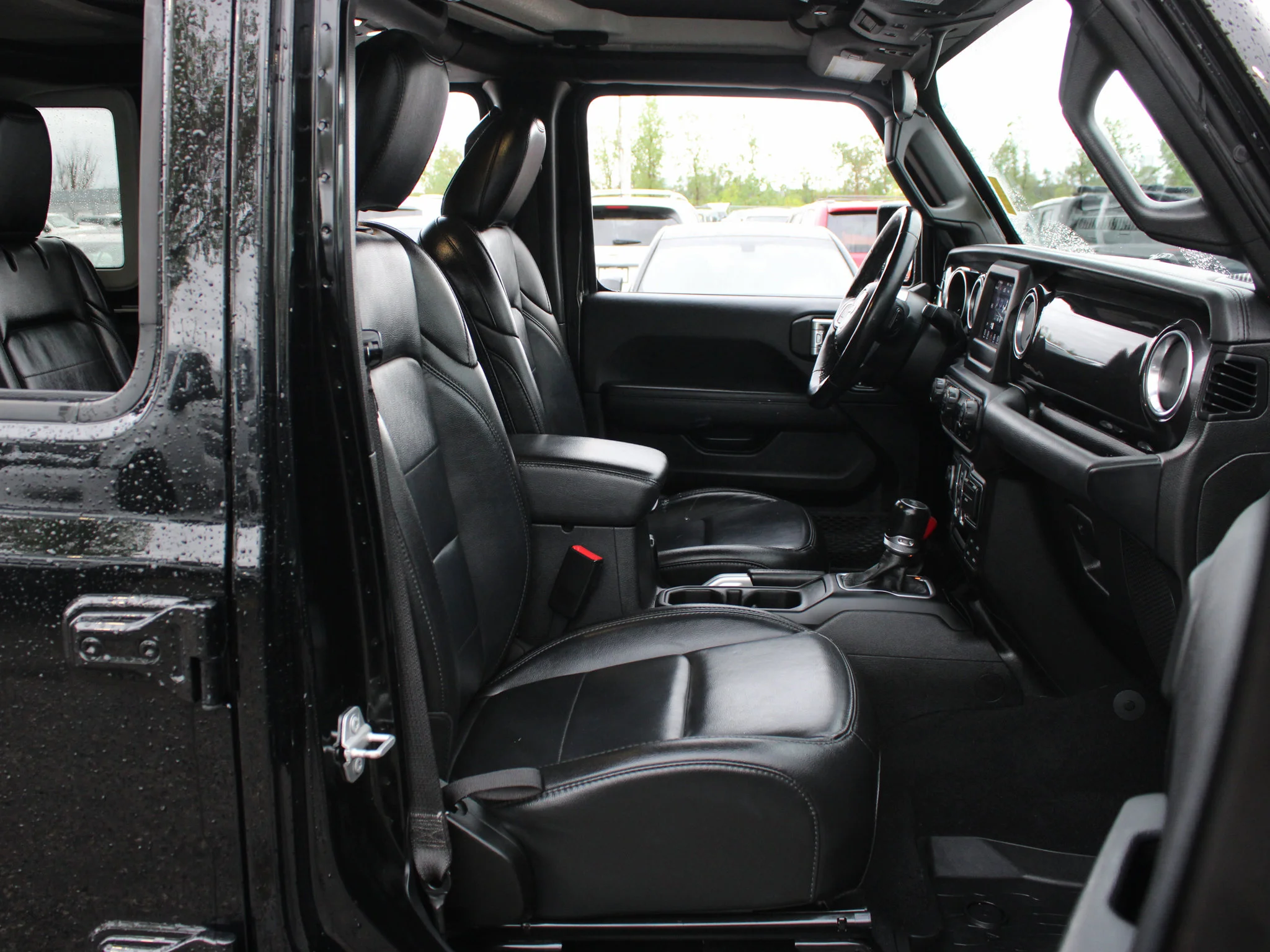 Certified Used 2021 Black Jeep Unlimited Altitude * No Accidents | V6 | Heated Seats | Trailer Tow | Remote Start | Leather image 20