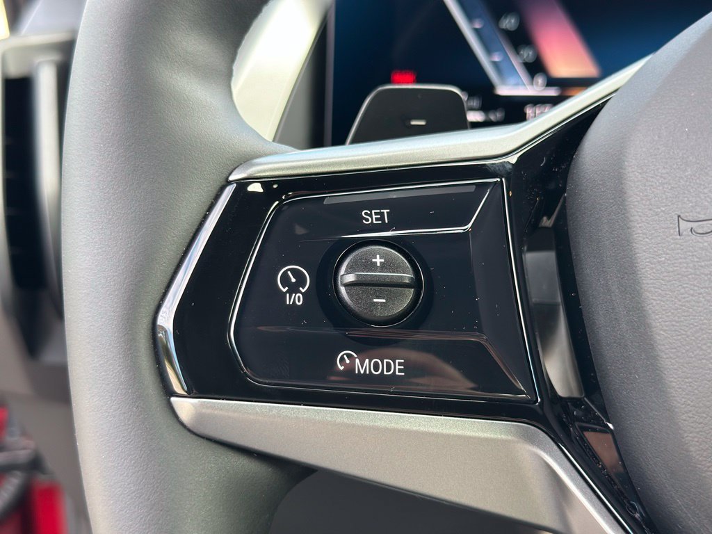 New 2026 Vegas Red Metallic BMW 30 xDrive image 31