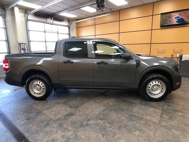 New 2026 Carbonized Gray Metallic Ford XL image 8