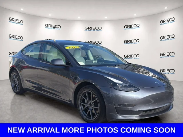 2022 Tesla Model 3 Long Range