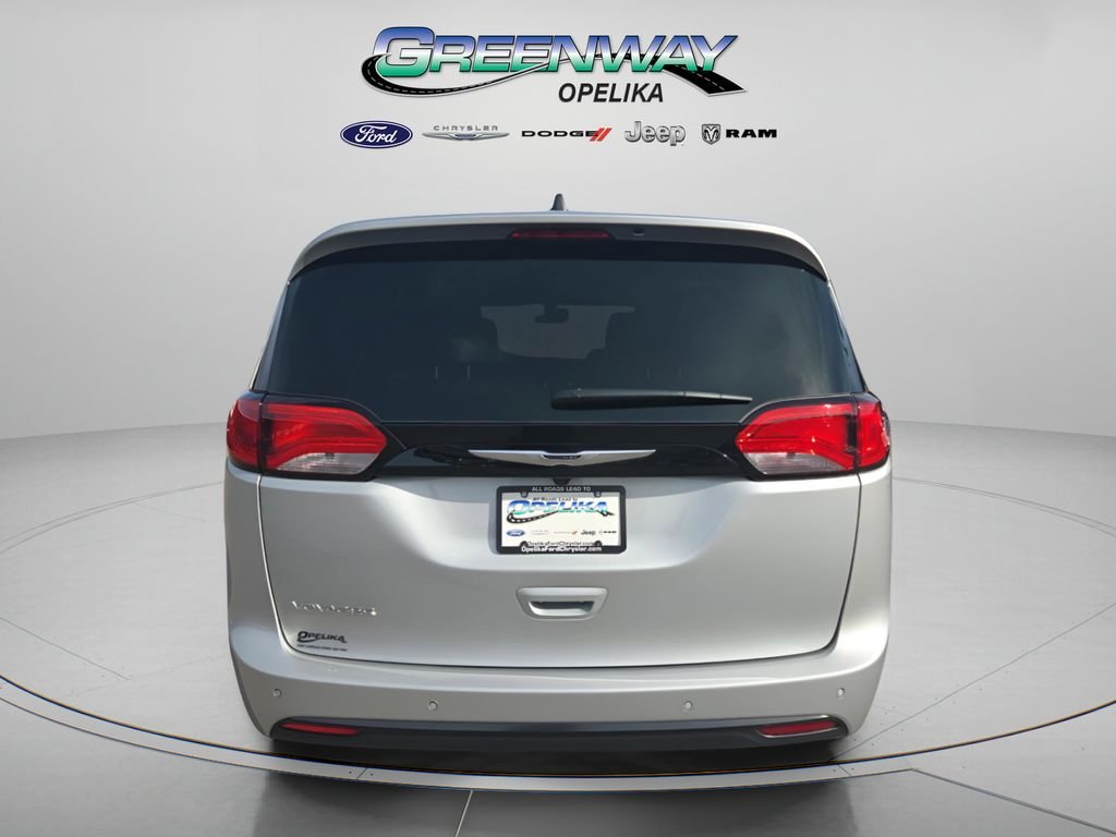 New 2026 Silver Chrysler LX image 4