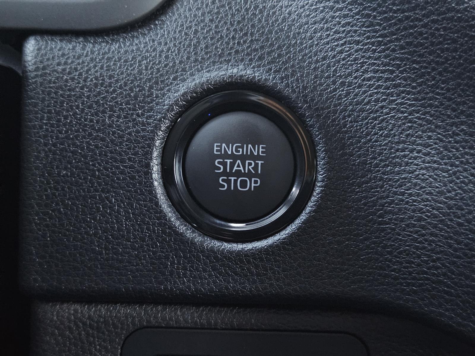 2026 Toyota Tundra SR5 - Photo 18