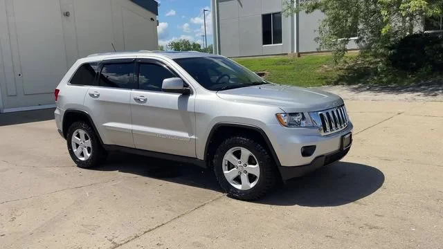 Used 2012 Jeep Grand Cherokee Laredo X with VIN 1C4RJFAT5CC203498 for sale in Peoria, IL