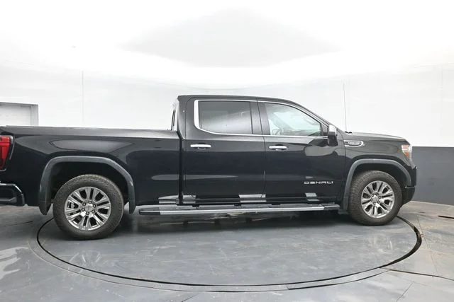 Used 2020 Black GMC Denali image 14