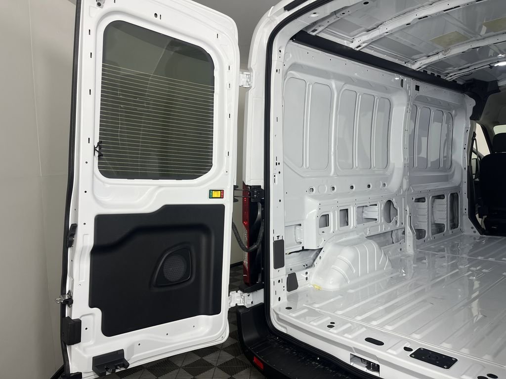 2025 Ford Transit Van Base - Photo 19