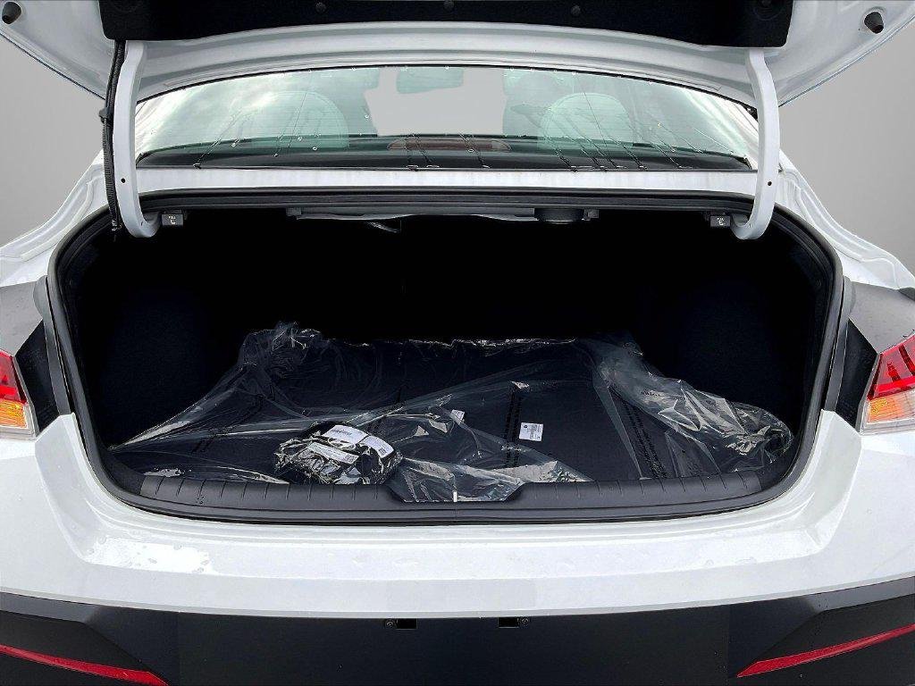 New 2026 White Hyundai Limited image 7