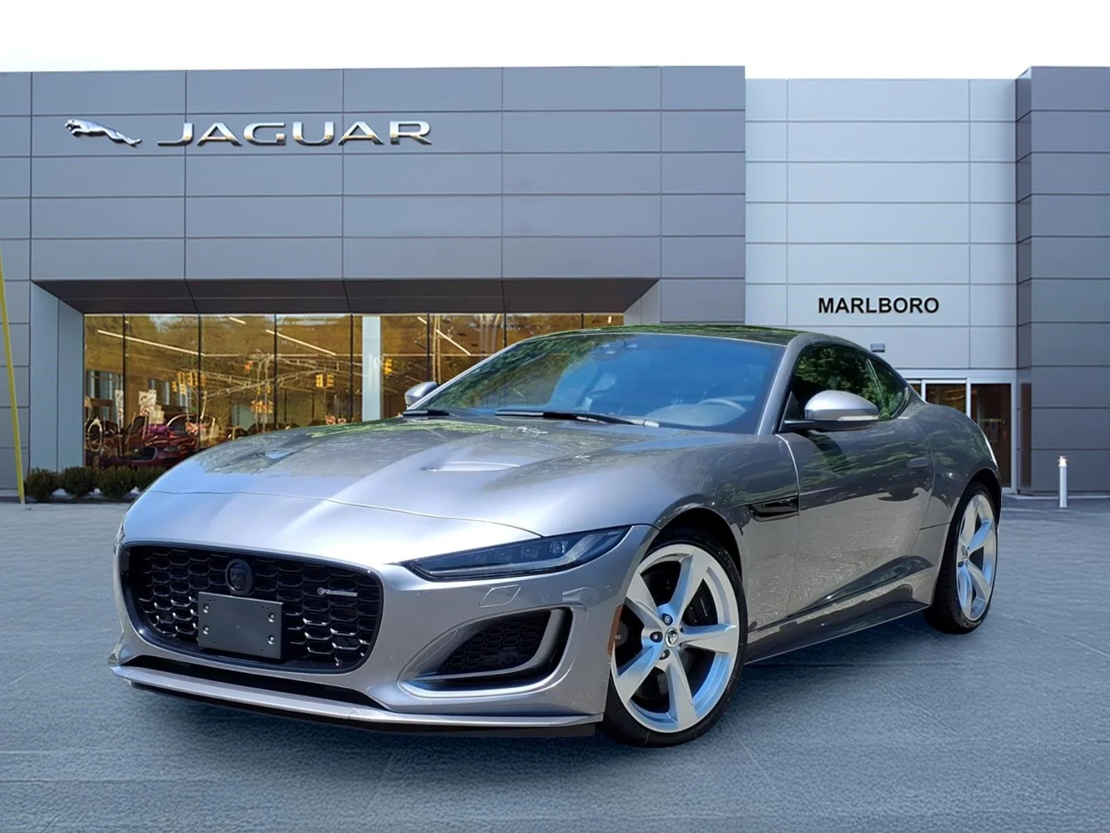 2024 Jaguar F-TYPE P450 R-Dynamic Coupe's photo